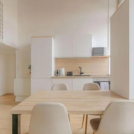 Moderne Et Authentique T2, Proche Croix-rousse * 칼루레 쿠르